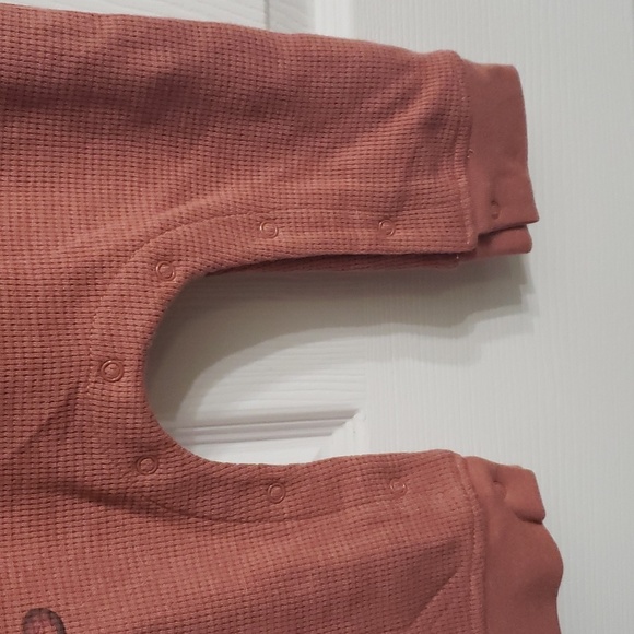 DISNEY BABY WINNIE THE POOH 1 PIECE W/ BOW - Picture 9 of 11